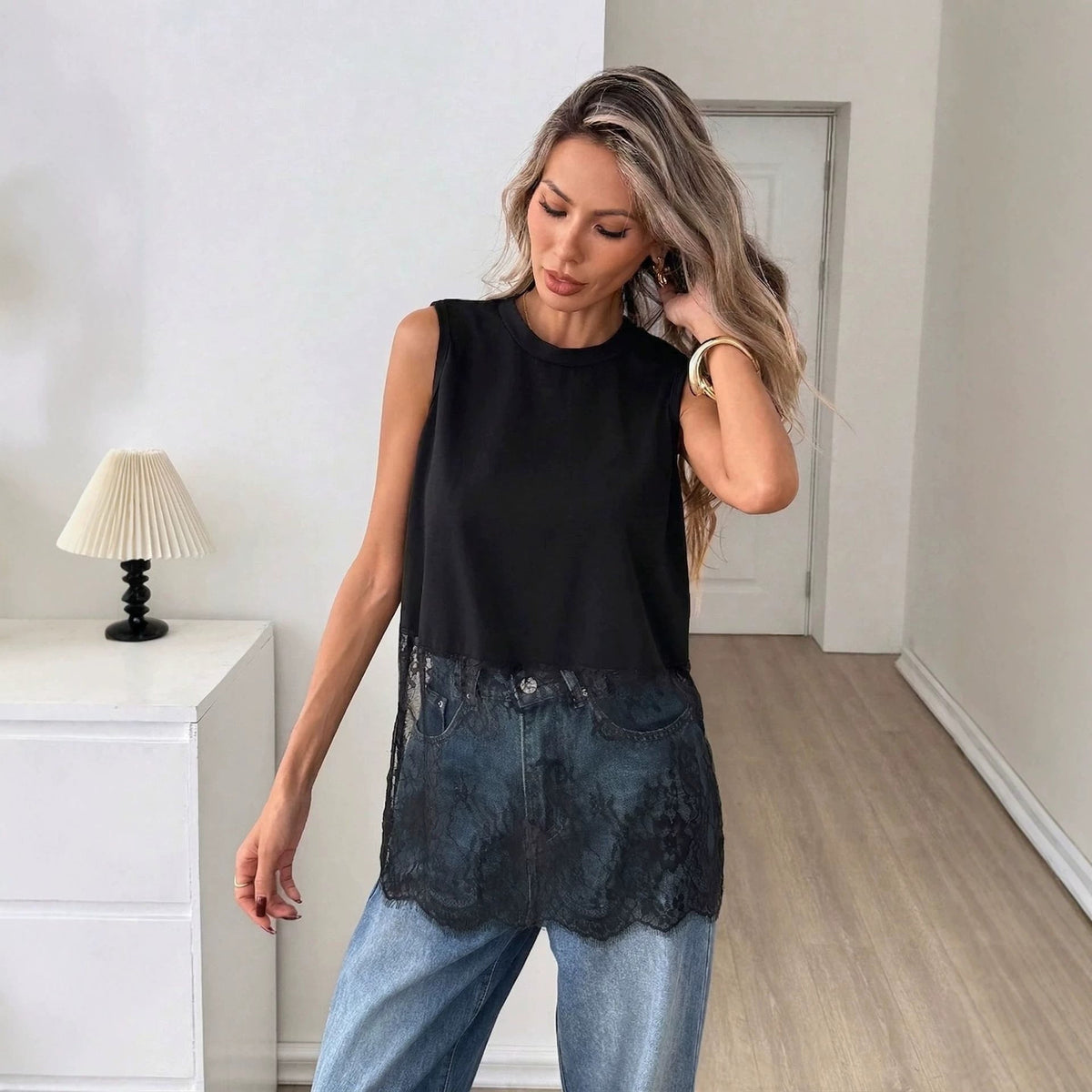 Lace Stitching Split Sleeveless Tank Top
