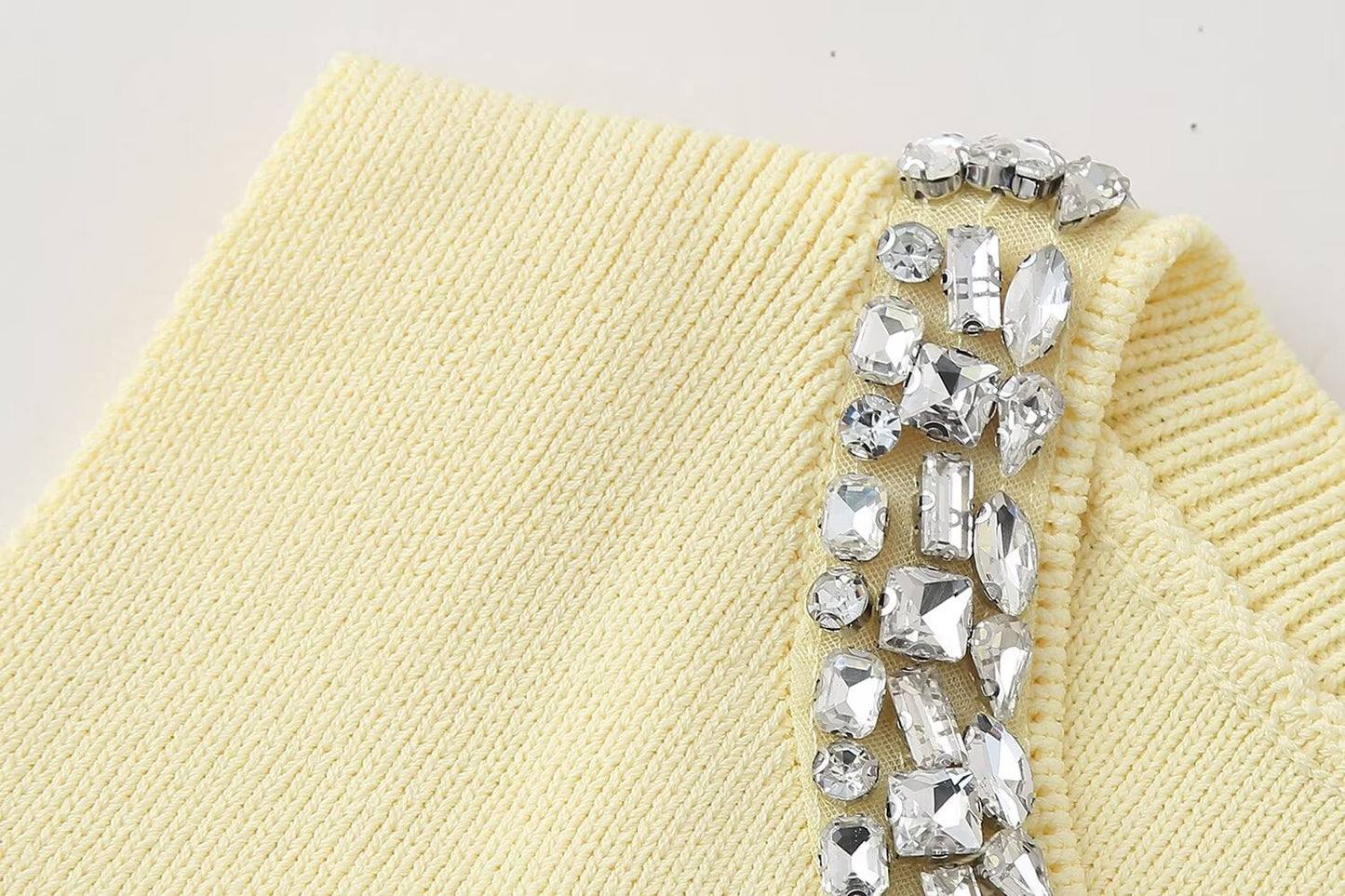 Jewelry Inlaid Plain Stitch Casual Top