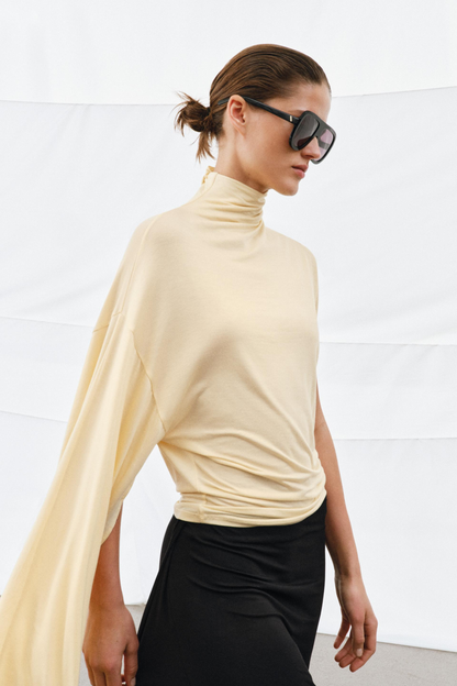Loose Vertical Asymmetric Fashion Top
