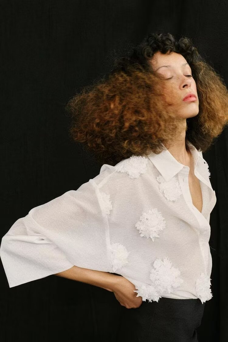Embossed Floral Polo Collar 3/4 Sleeve Shirt