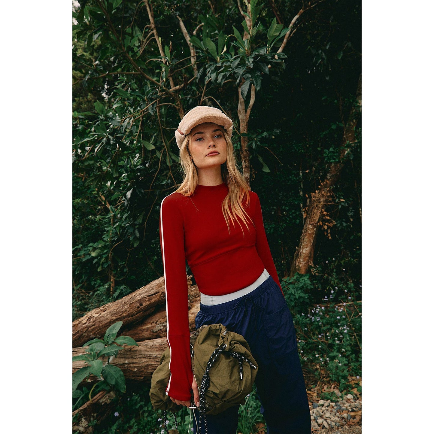 Retro Contrast Color Slim Long Sleeve Bottoming Blouse