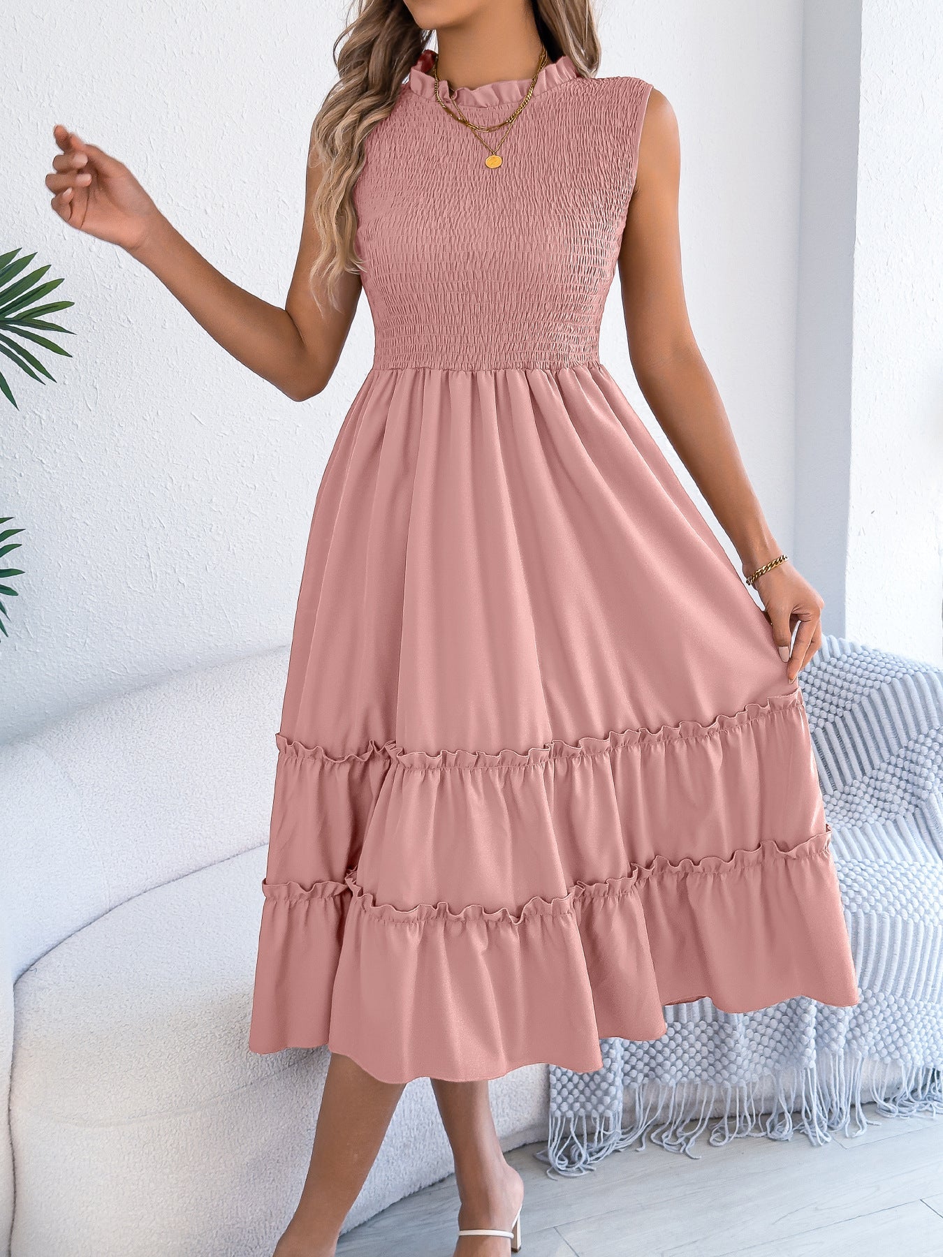 Smocked Waist-Tight Wooden Ear Large Swing Sleeveless Dress
