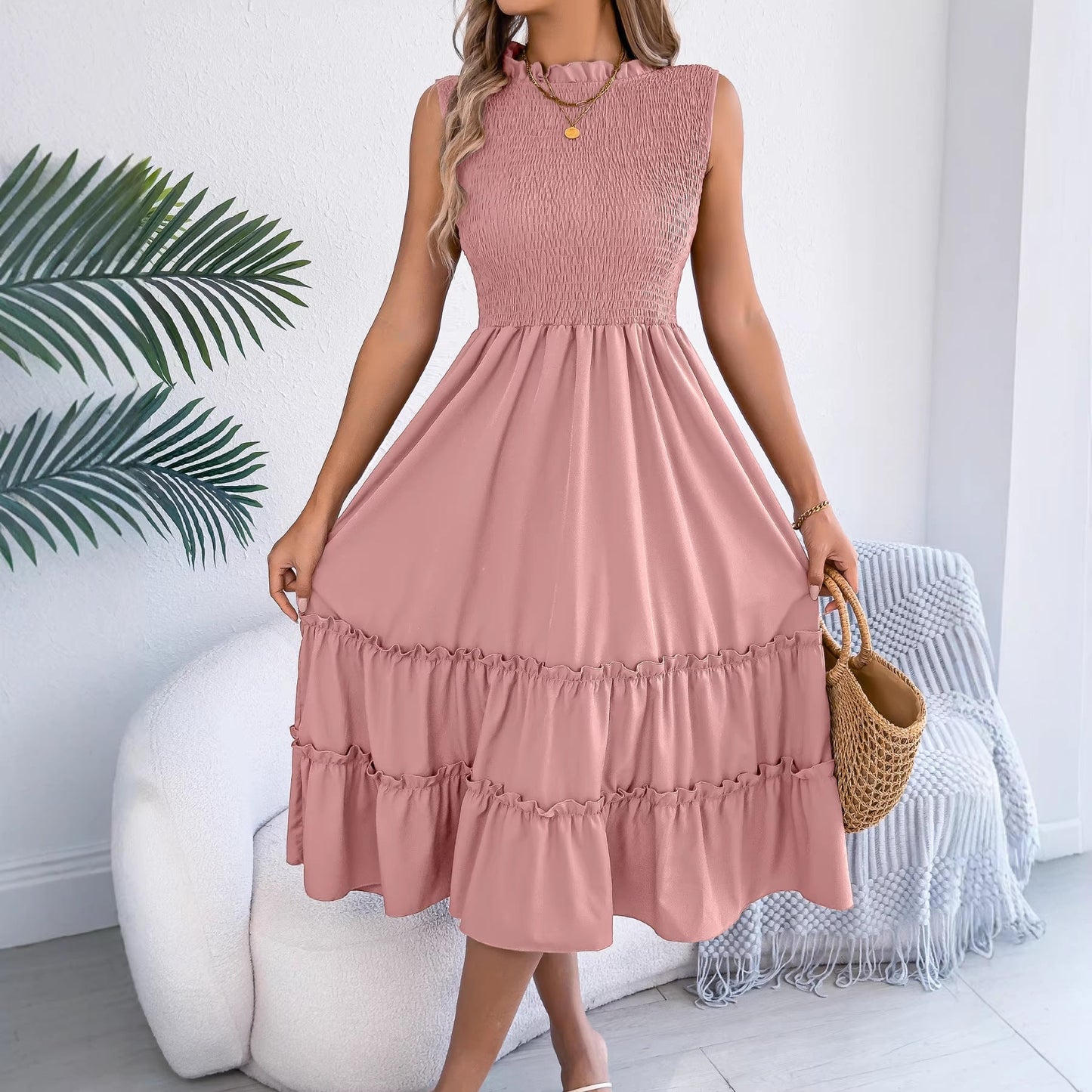 Smocked Waist-Tight Wooden Ear Large Swing Sleeveless Dress