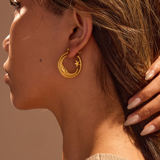 Retro Star Ring Hollow-Out Stainless Steel Stud Earrings