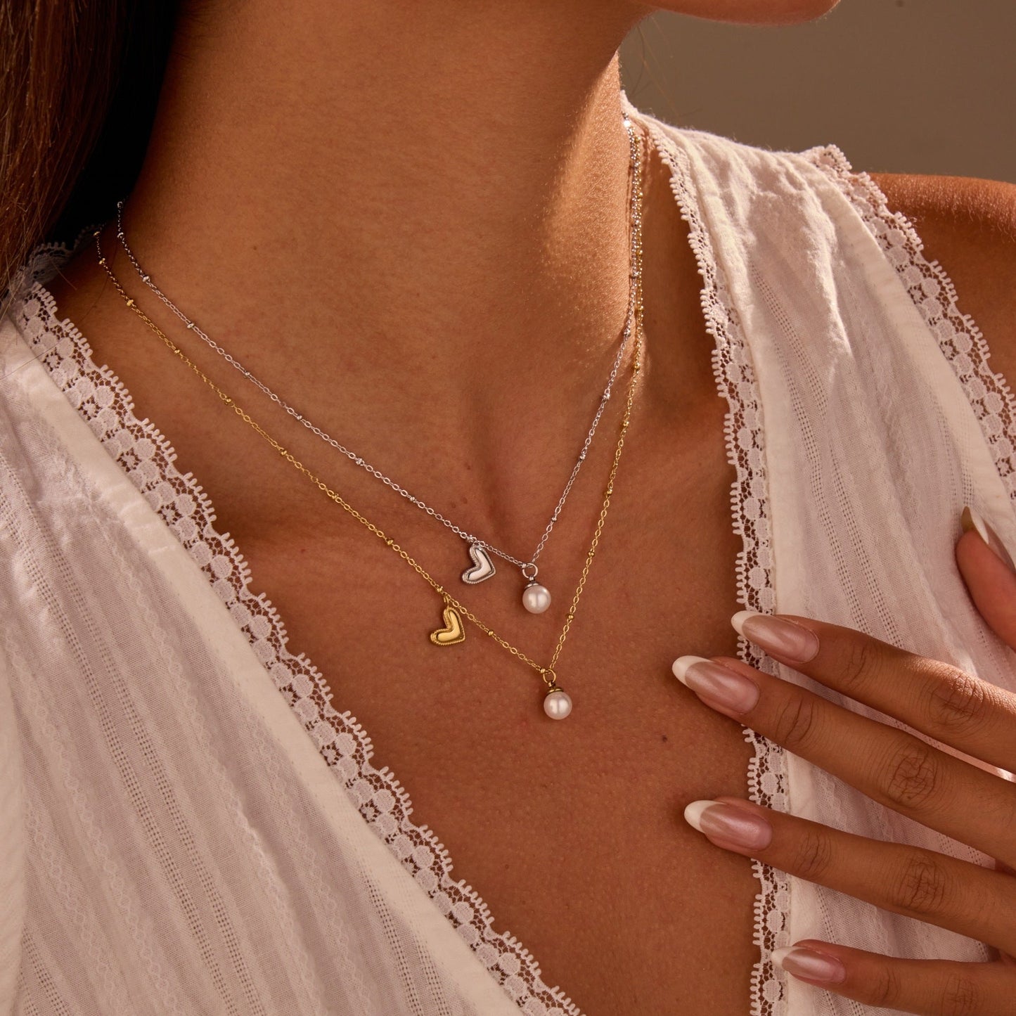 Pearl Heart Clavicle Chain Necklace — 18K Gold