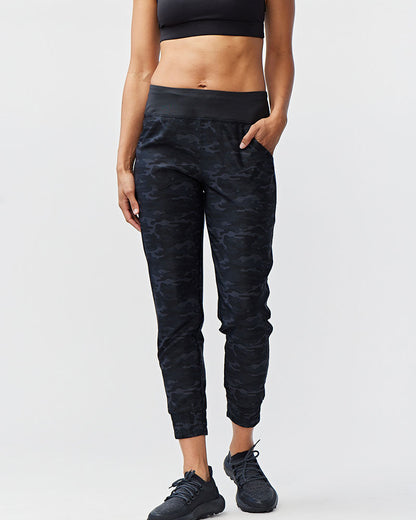Excel Jogger 7/8 Length Pant